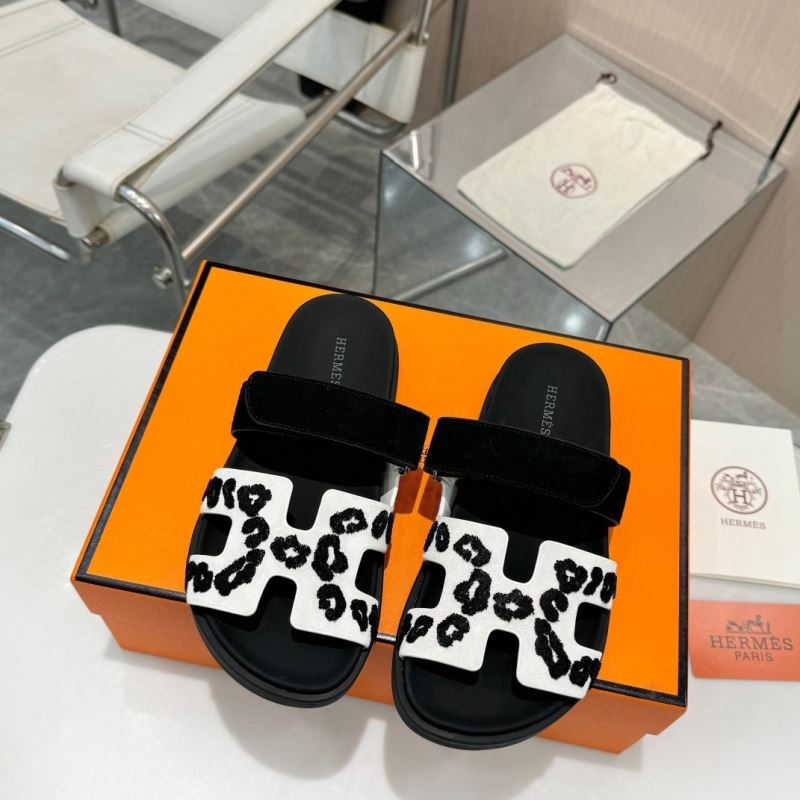 H**mes slippers